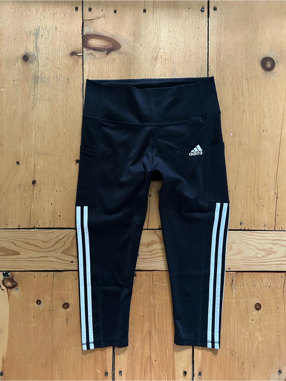 Vintage Y2K adidas Black Capri Leggings with White Side Stripes
